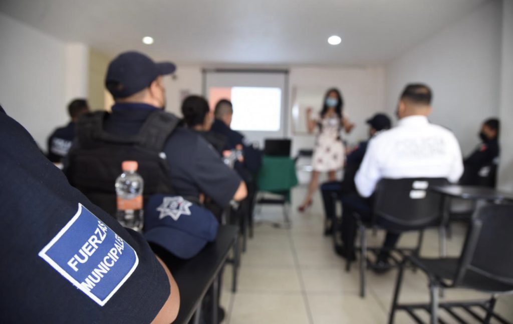 Continúan policías de Tlaxcala capital capacitándose en temas de Derechos Humanos