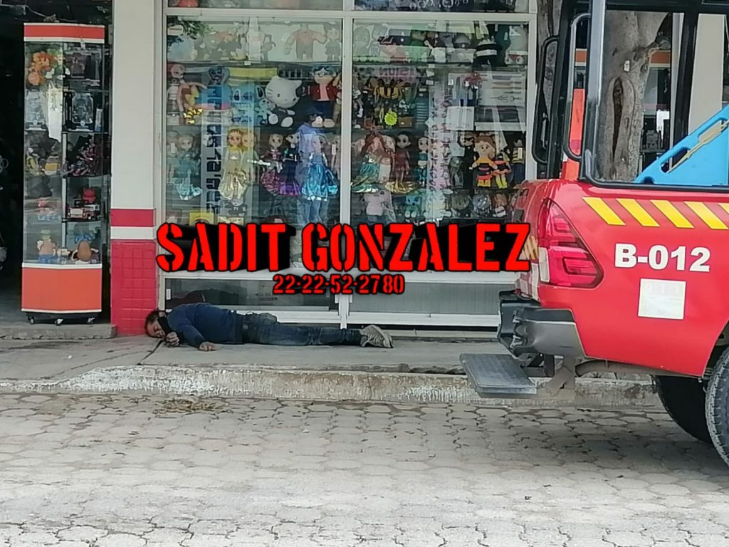 Muere “El Carnalito” por presunta congestión alcohólica en pleno centro de Tehuacán