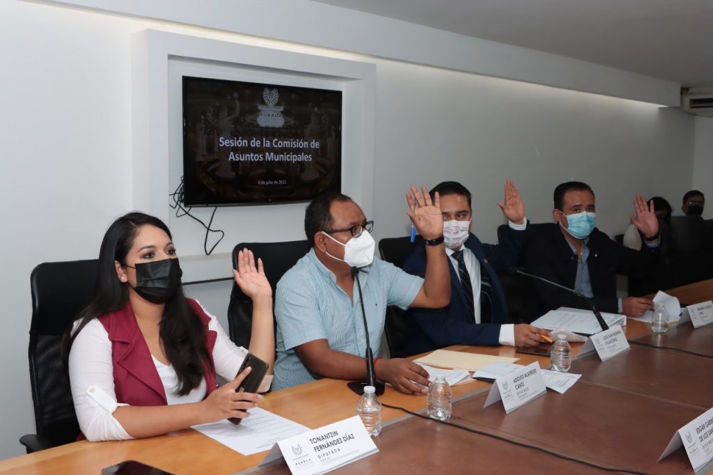 Aprueban en Comisión de la LXI Legislatura reformas para erradicar la violencia política de género