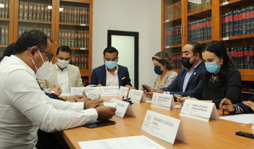 Comisiones del Congreso del Estado avalan exhorto para reforzar la seguridad en estadios de fútbol 