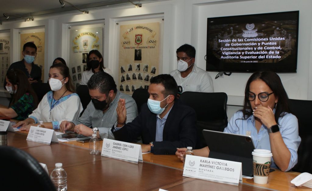 Avalan comisiones unidas expedir Reglamento Interno de Unidad Técnica de la Comisión de Control Vigilancia