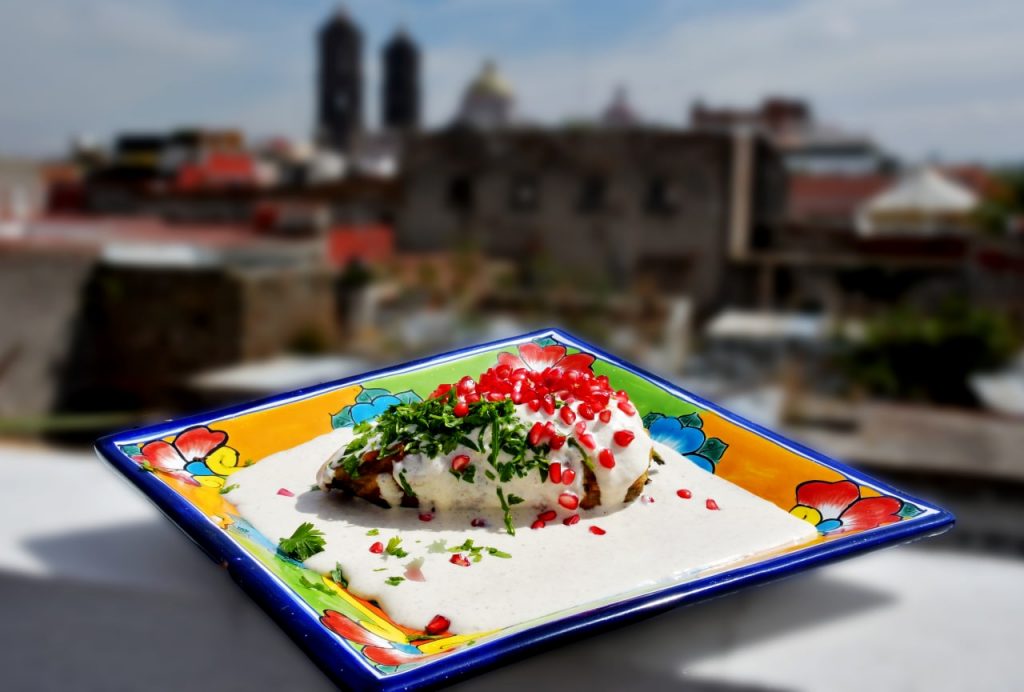 Ayuntamiento de Puebla y CANIRAC invitan a disfrutar de la temporada de Chiles en Nogada 2022