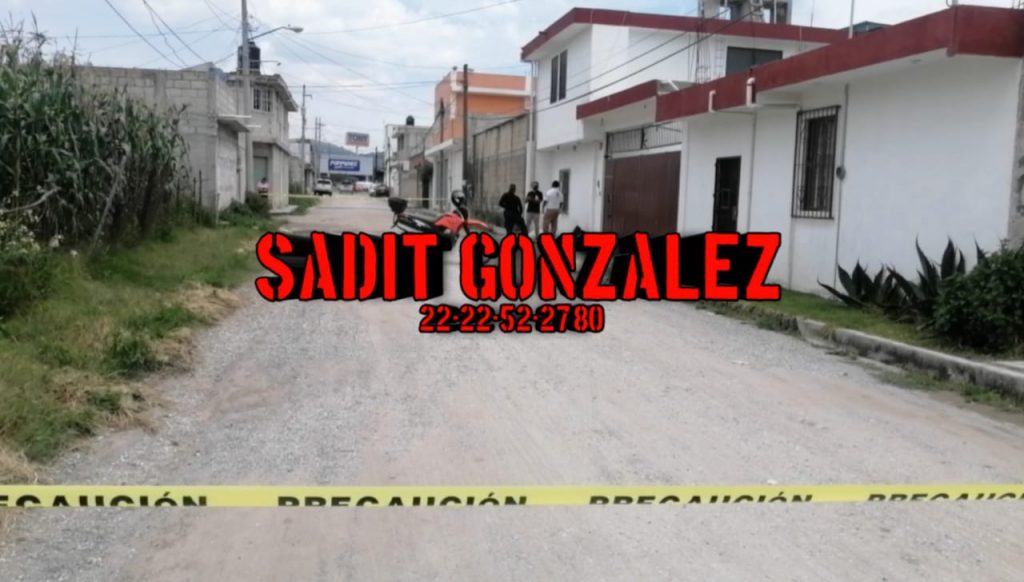 Acribillan a madre e hijo en Tilapa; el hombre murió y la mujer lesionada