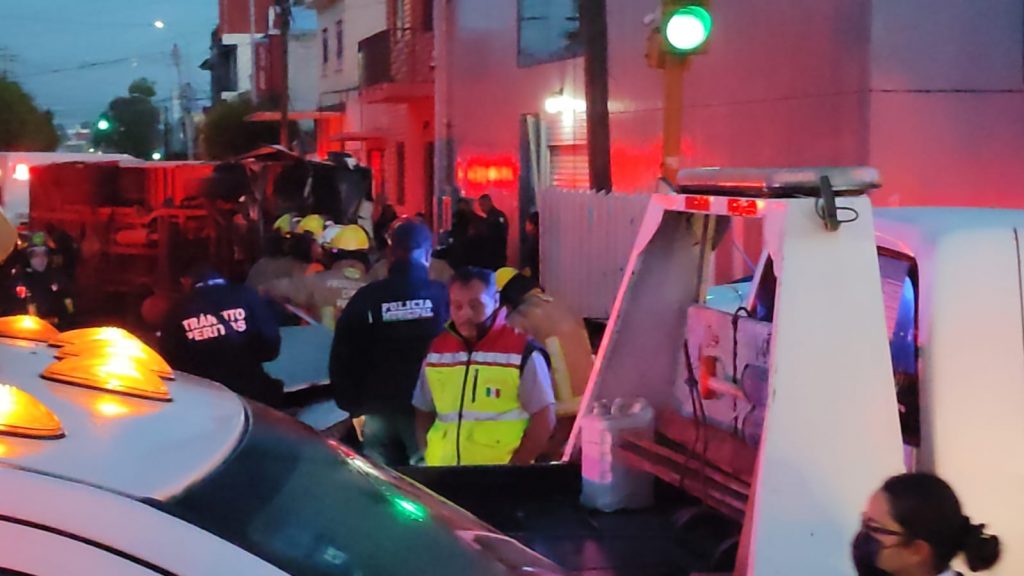 Video desde Puebla: 9 heridos y una bebé sin vida por accidente de transporte público