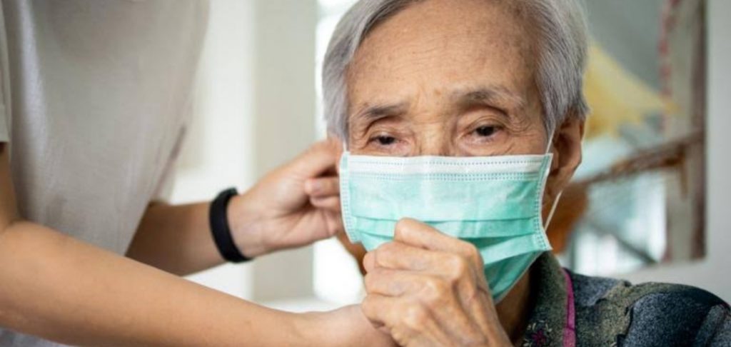 De la 3ra edad y con morbilidades,  los hospitalizados covid en el estado