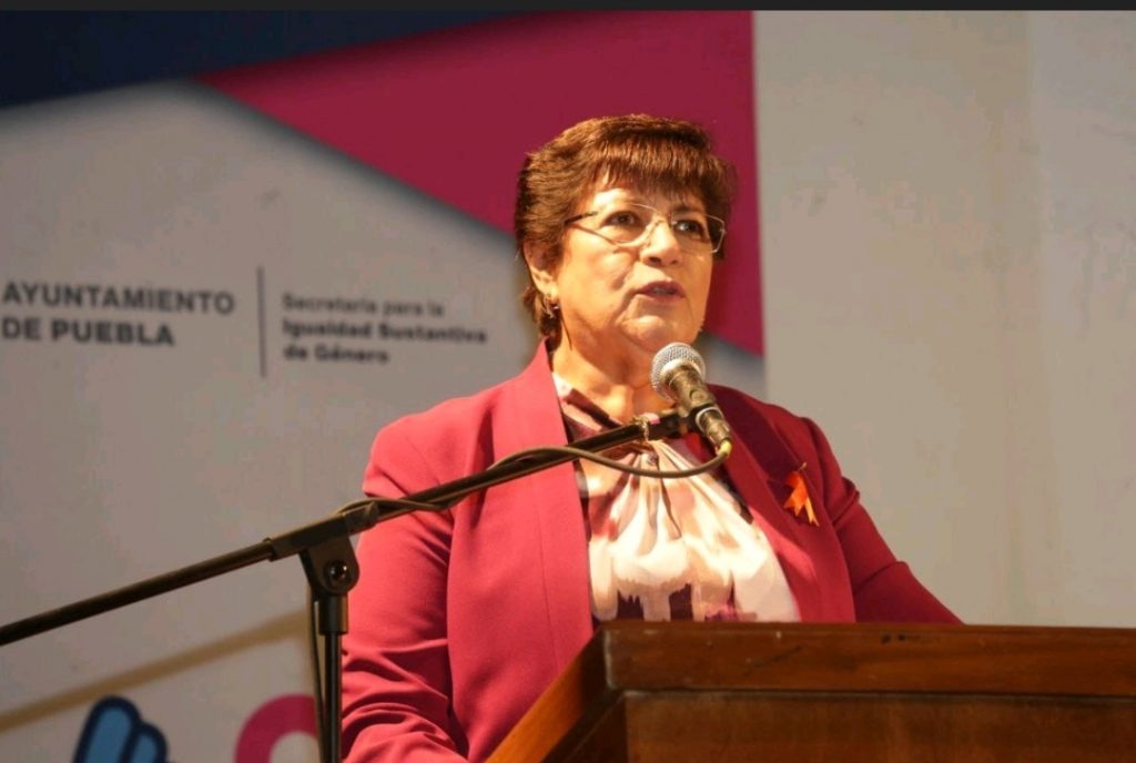 Impulso a mujeres emprendedoras en foro de liderazgo organizado por el gobierno municipal 