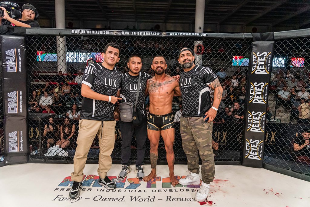 Derrotó “Pantera” Guerrero a “Doble A” Leal en coestelar de LUX 024