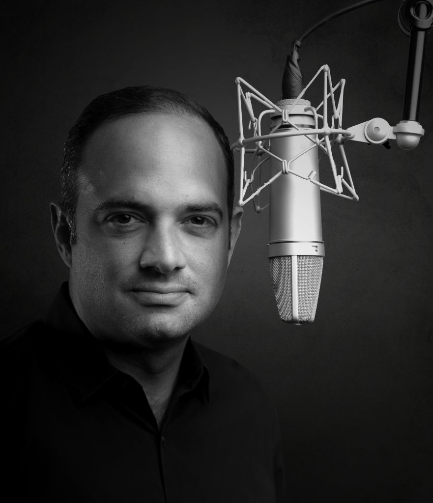 ¿La radio o el podcast? Le pregunté a León Krauze