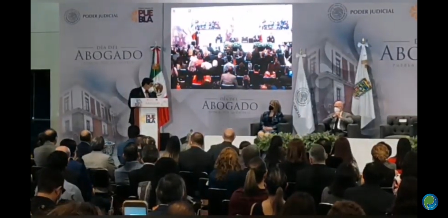 Video desde Puebla: Gobernador Barbosa encabeza conferencia sobre justicia