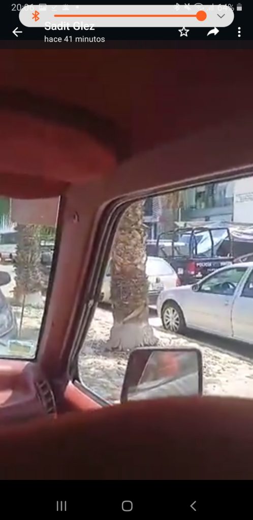 Fotonota: Exhiben a policías de Tehuacán cuando supuestamente encubrían a uno de sus compañeros ebrio