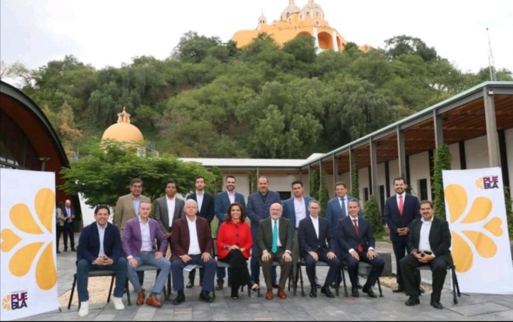 Construyen secretarías de Economía federal y estatal política de desarrollo