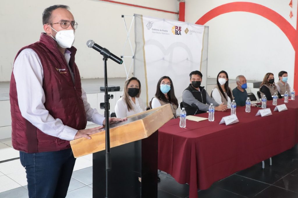 Entrega SEDIF paquetes alimentarios en San Felipe Hueyotlipan