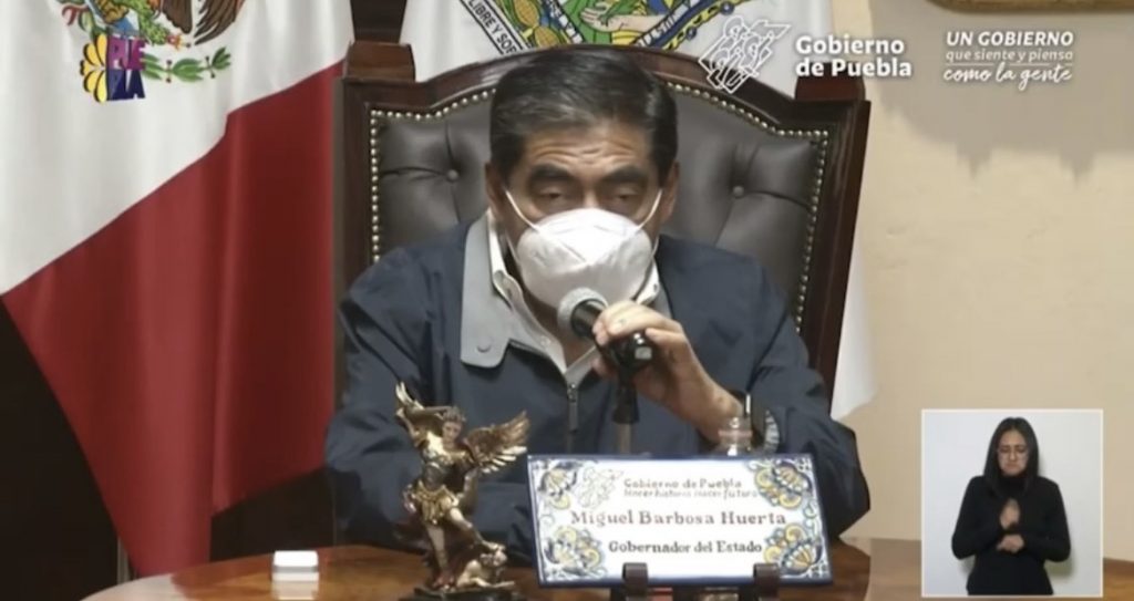 Video desde Puebla: Gobernador Barbosa exigió que poblanos ocupen cargos de dirigencia en Morena