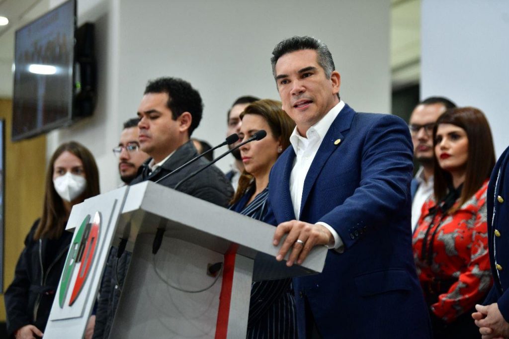 Exige Alejandro Moreno a FGR investigar desacato a orden de juez que frenó campaña en su contra