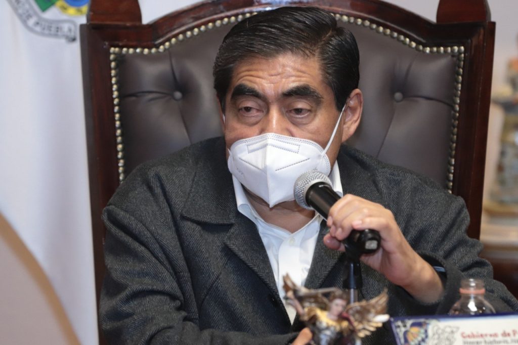 Video desde Puebla: Gobernador Barbosa reiteró apoyo institucional a Miriam Vázquez ante abusos desde el poder judicial