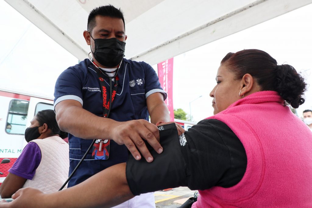 CDMX comparte experiencia de “Barrio Adentro” con 21 estados del país: Claudia Sheinbaum