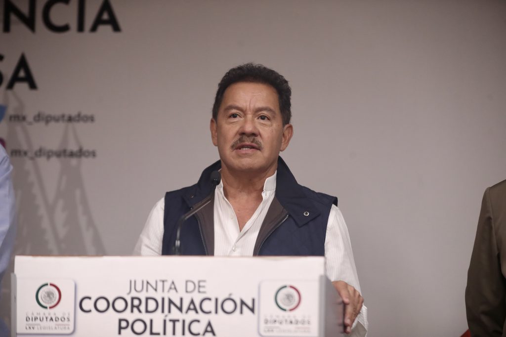 Foros y asambleas alternas al parlamento oficial en materia electoral sirven para definir posturas sin banalidades