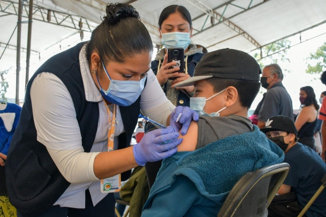 Prepara Naucalpan jornada de vacunación de niños de 9 años
