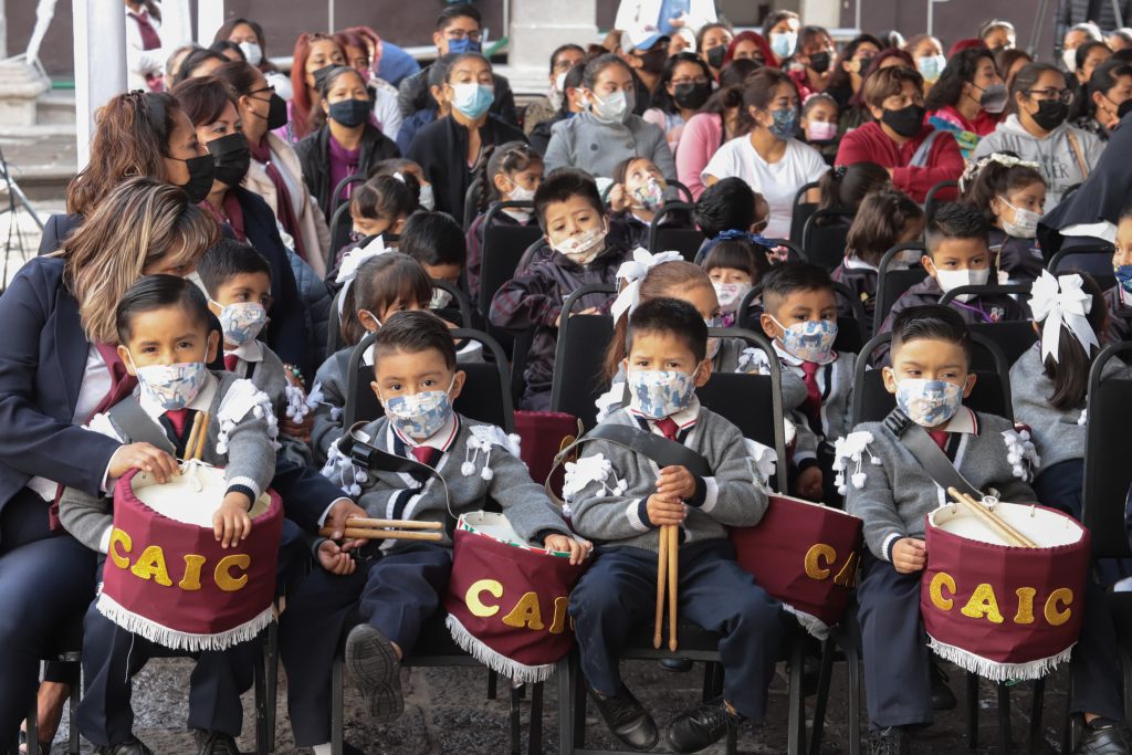 Inicia SEDIF entrega de uniformes a Centros de Asistencia Infantil