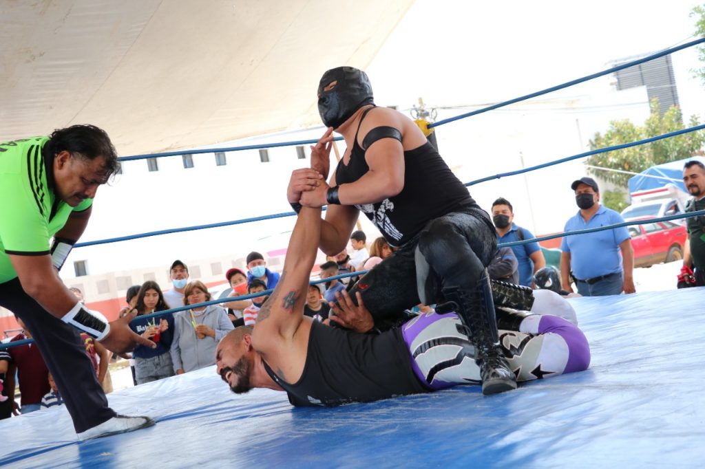 Realizan actividades deportivas en Central de Abasto