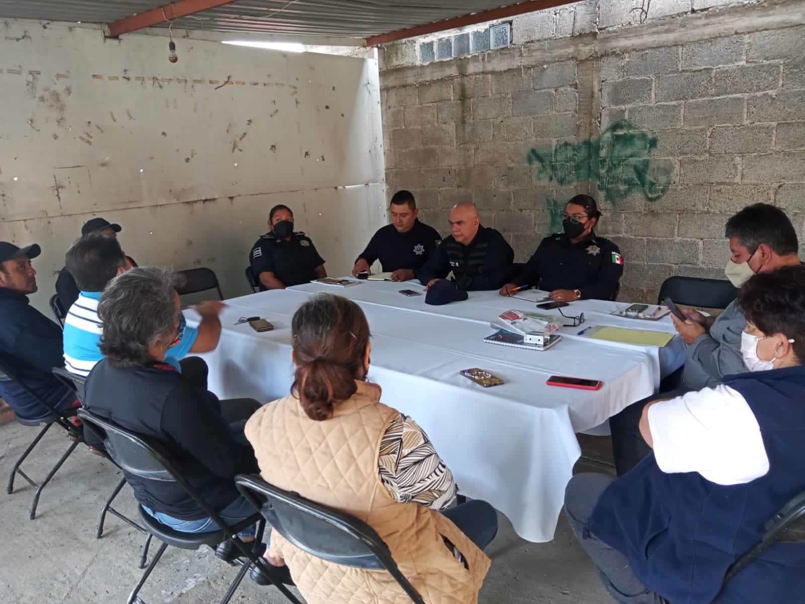 Afianzan coordinación habitantes de Acuitlapilco y policía de Tlaxcala capital