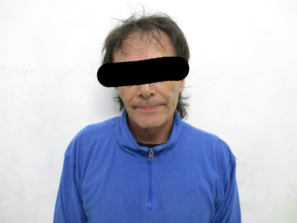 Policía Municipal detiene a presunto responsable de arrojar municiones a los carros en vía publica 