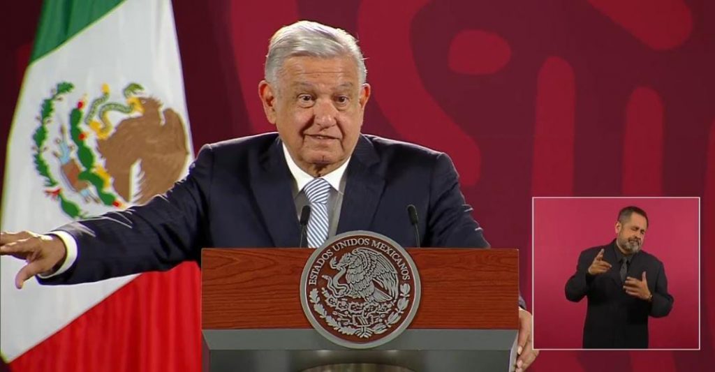 AMLO señala que Karam podrá acogerse al criterio de oportunidad