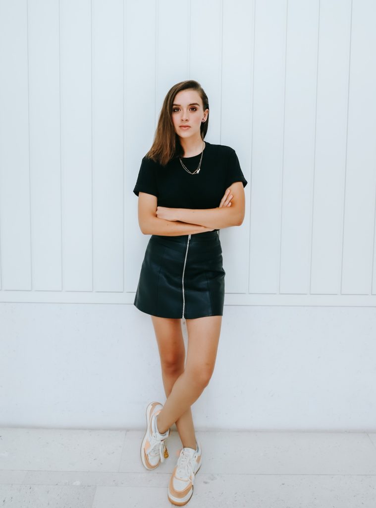 Paola Vicaría platica sobre los retos de un manager y de una producción actualmente en la música