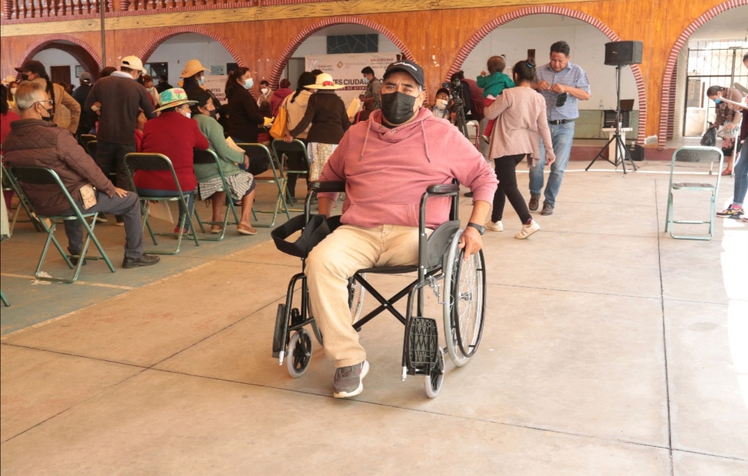 Con sillas de ruedas, SEDIF mejora calidad de vida de infantes en Felipe Ángeles
