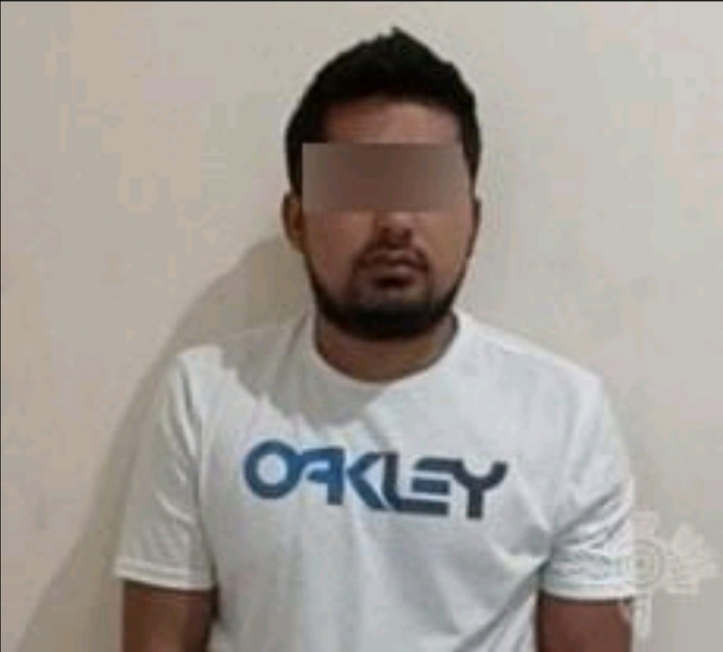 En Cuautlancingo, Policía Estatal detiene a presunto narcovendedor