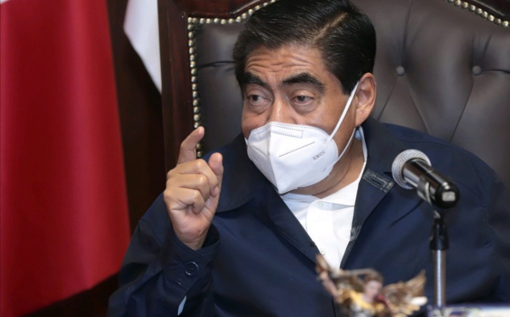 Llama Barbosa Huerta a poblanos a fortalecer cultura de honradez y evitar actos de corrupción