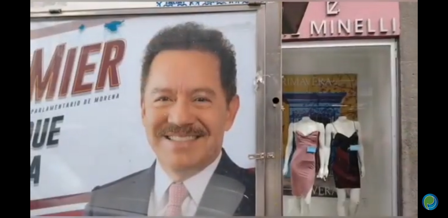 Video desde Puebla: Nacho Mier se promociona en casetas de periódicos