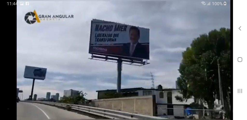 Video desde Puebla: Empresa contratada por Nacho Mier viola orden del ayuntamiento y deja su propaganda