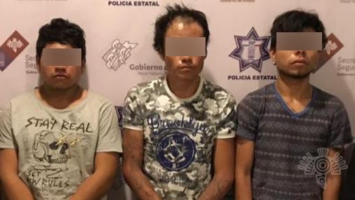 Captura Policía Estatal a tres personas en posesión de aparente droga