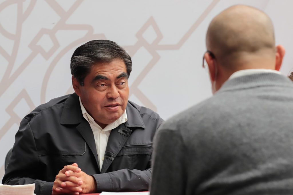 Poblanos agradecen a Miguel Barbosa apoyo recibido durante los Martes Ciudadanos