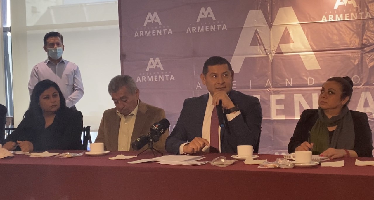 Alejandro Armenta y Carvajal Hidalgo arremeten contra el ayuntamiento de Puebla
