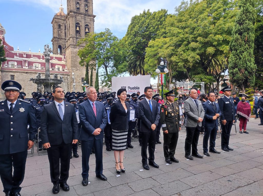 Gobierno de Eduardo Rivera ha graduado a 190 policías en su administración