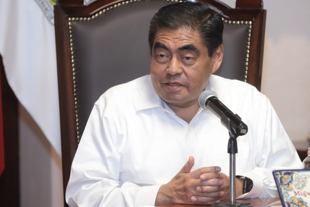 Seguridad de poblanos y visitantes durante las fiestas patrias, garantizada, subrayó el gobernador Miguel Barbosa