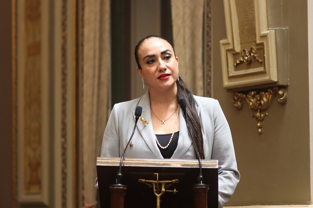 Congreso de Puebla lamenta fallecimiento de la diputada panista, Aurora Sierra