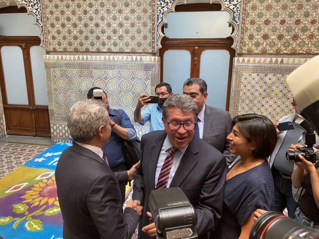 Ricardo Monreal hace un llamado de unidad en Morena