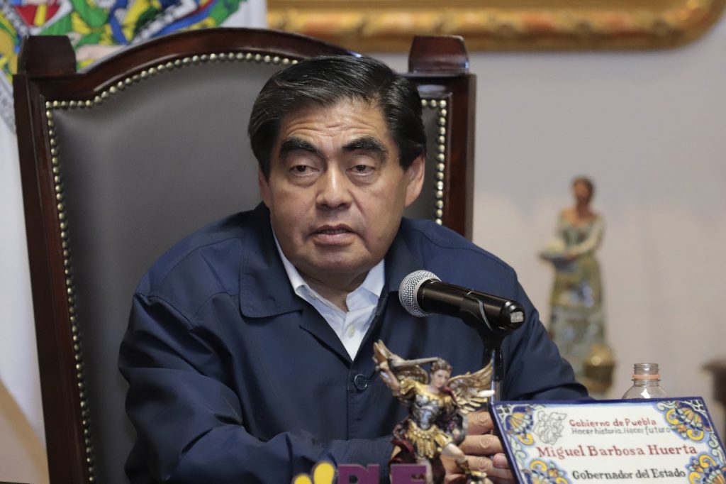 Para evitar actividades ilegales, se analiza realizar expropiaciones en el mercado La Cuchilla y zona de la 46, indicó Miguel Barbosa