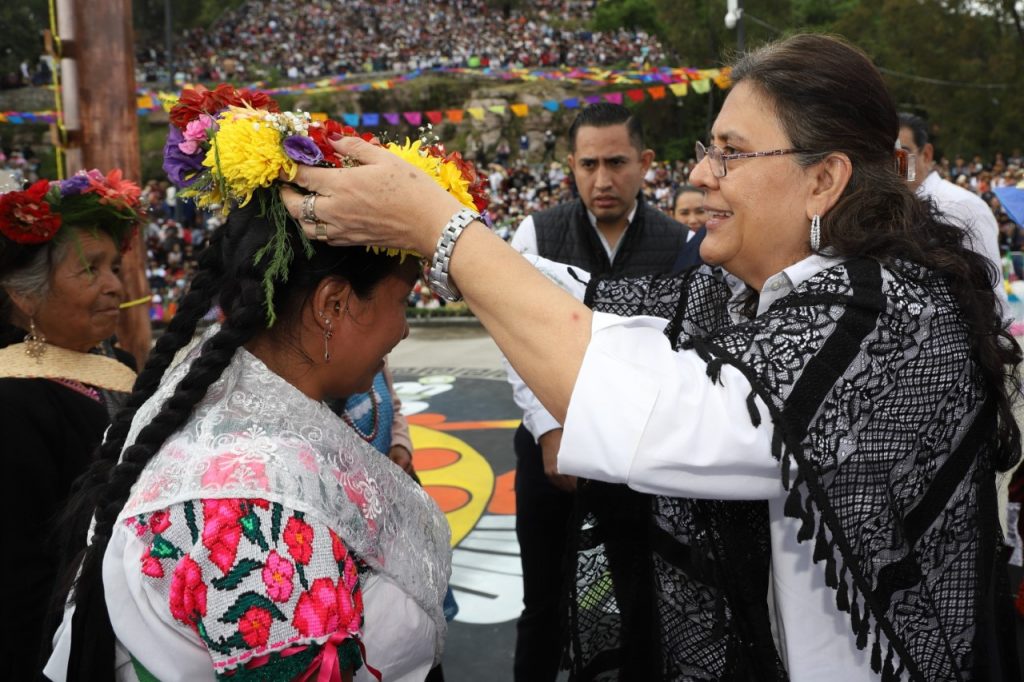 Miguel Barbosa encabeza el Huey Atlixcáyotl con la participación de las 32 regiones del estado