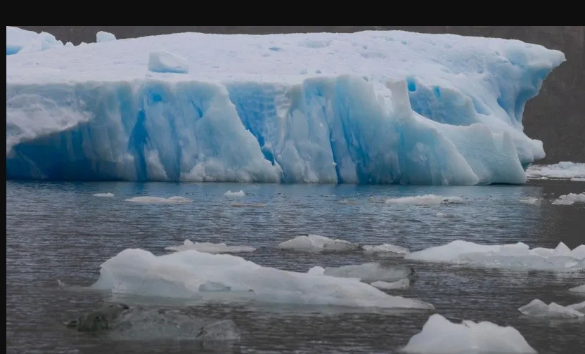 Debido a altas temperaturas se da desprendimiento de glaciar en Chile