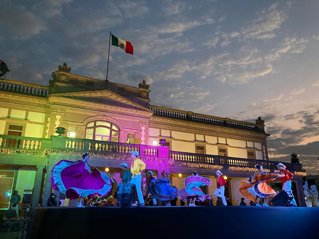 Fiesta mexicana en el Cossío