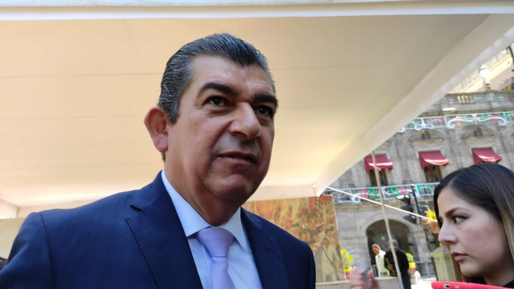 Accidente, la caída del árbol en 5 de mayo y 2 oriente: Carlos Montiel