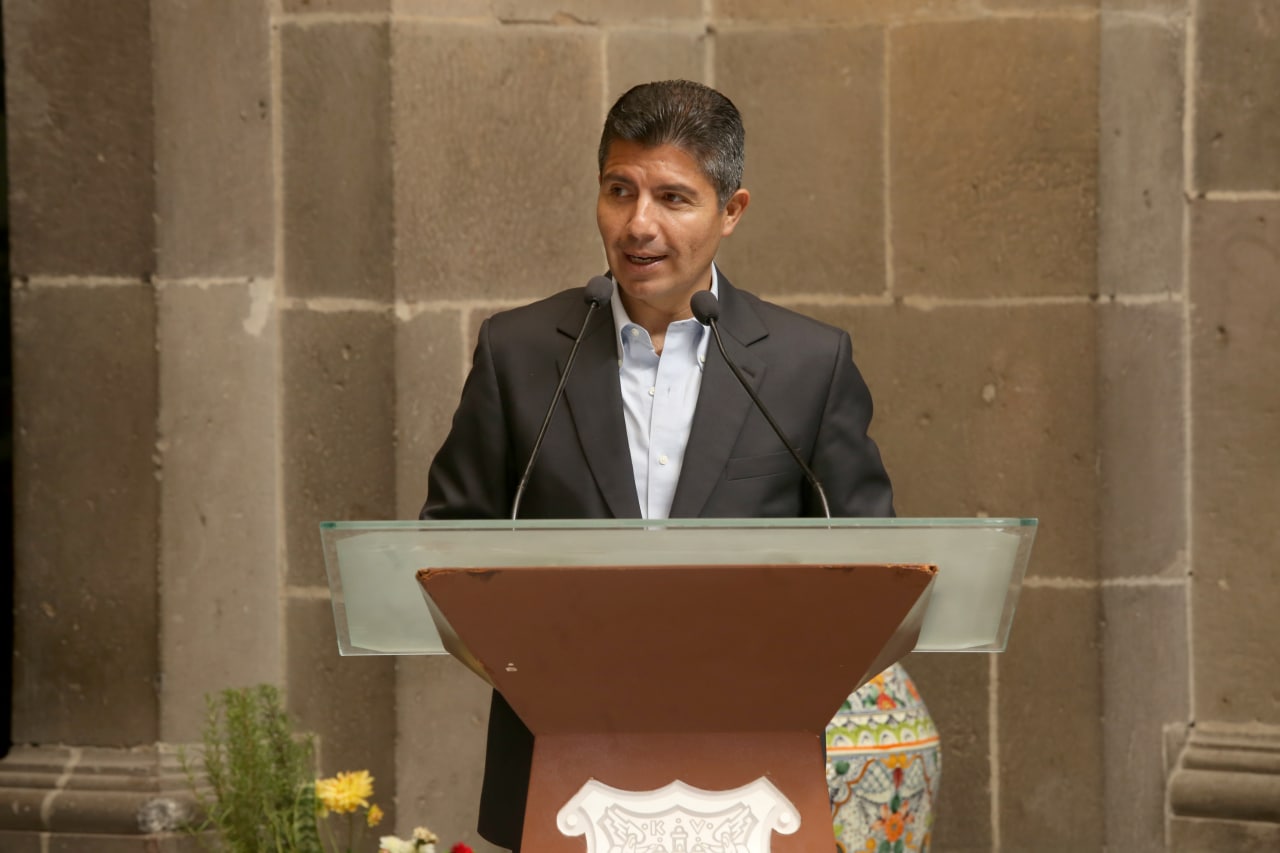 Eduardo Rivera instala comité “Puebla Ciudad de Aprendizaje”