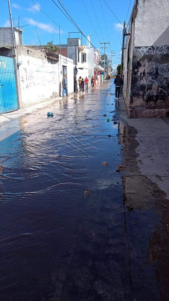 Video desde Puebla: Se desploma obra supuestamente rehabilitada por Norma Layón y deja dos fallecidos en Texmelucan