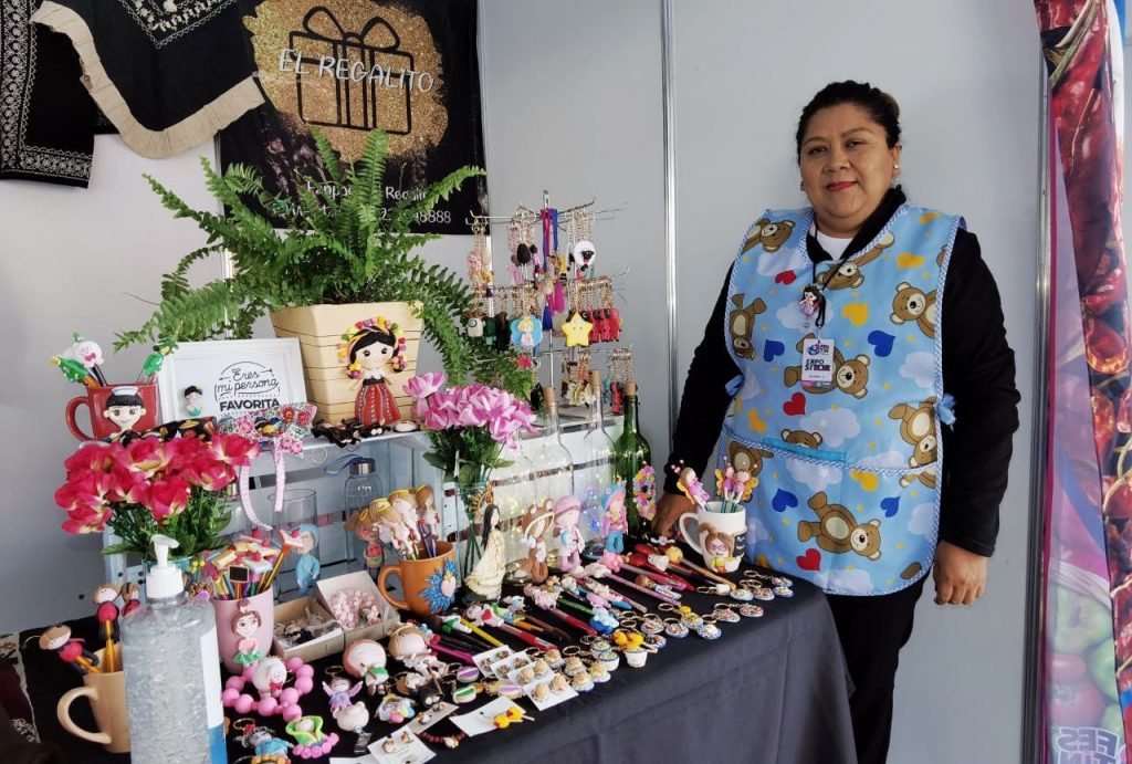 Sigue el festín poblano por fiestas patrias