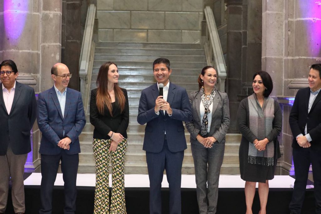 Reconocen a 23 restaurantes poblanos su aportación a Puebla capital