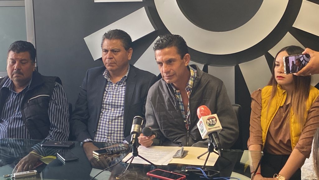 “Destape de Eduardo Rivera no marcará agenda al PRD”: Martínez Amador